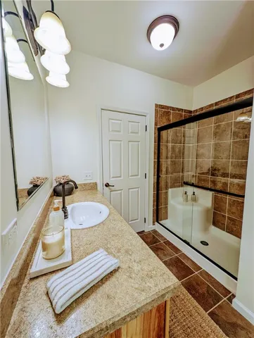 $425,000 | 35 School House Lane, Oneonta, NY 13820