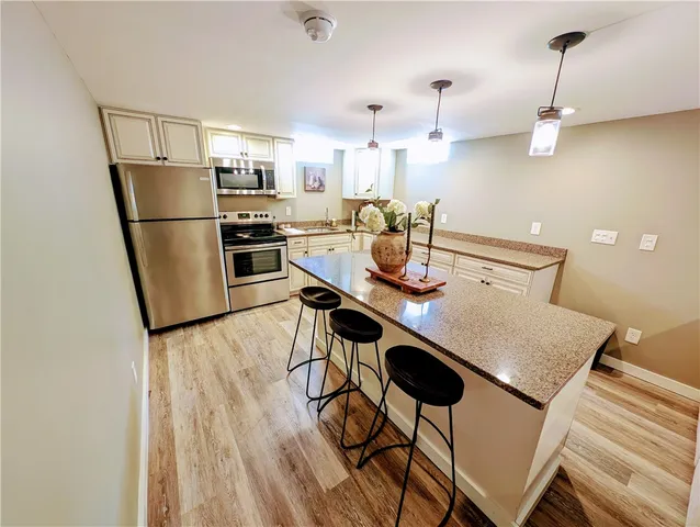 $425,000 | 35 School House Lane, Oneonta, NY 13820