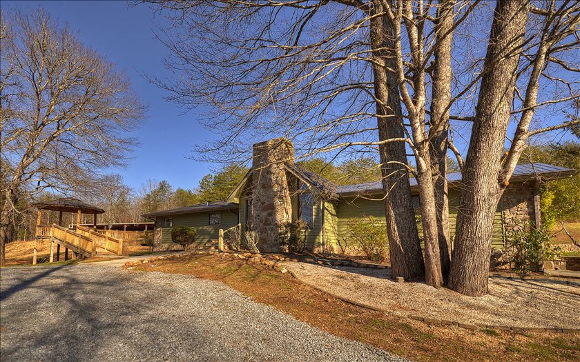 296 Loving Road Blairsville, GA 30512 - Photo 1 of 1 Main View
