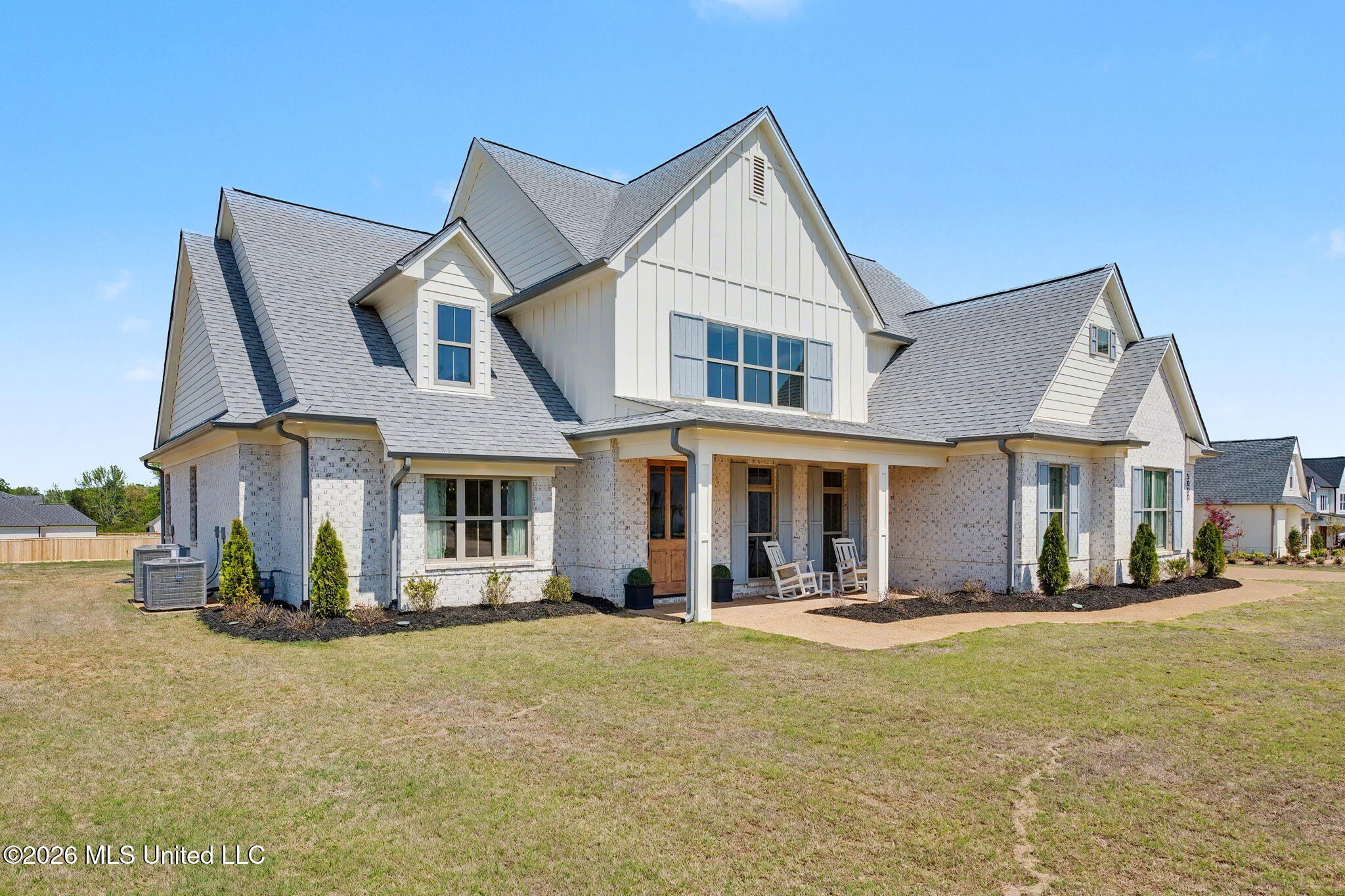 5090 Camp Crossing Hernando, MS 38632 - Photo 2 of 46 Front Elevation