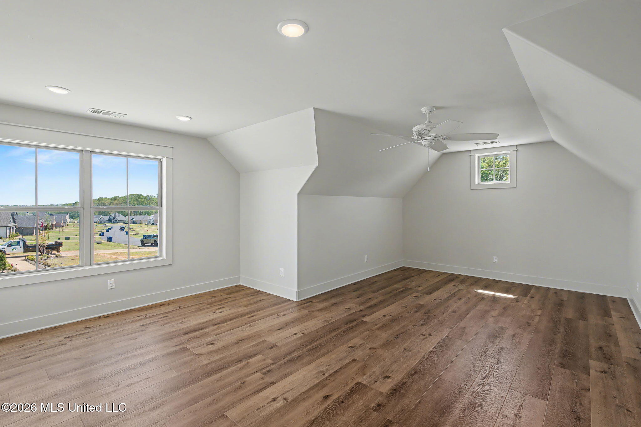 5090 Camp Crossing Hernando, MS 38632 - Photo 35 of 46 Multi-Purpose Bonus Room