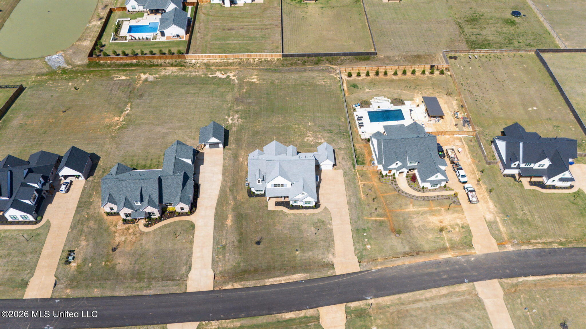 5090 Camp Crossing Hernando, MS 38632 - Photo 42 of 46 Aerial - Overhead