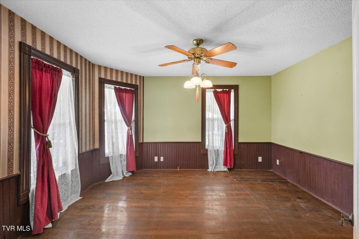 283 Telford Road Telford, TN 37690 - Photo 19 of 52 24-128A9916