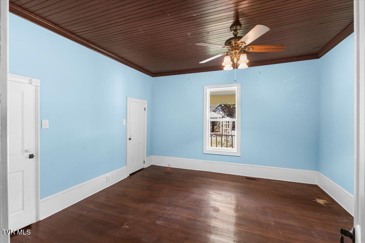 283 Telford Road Telford, TN 37690 - Photo 23 of 52 26-128A9926