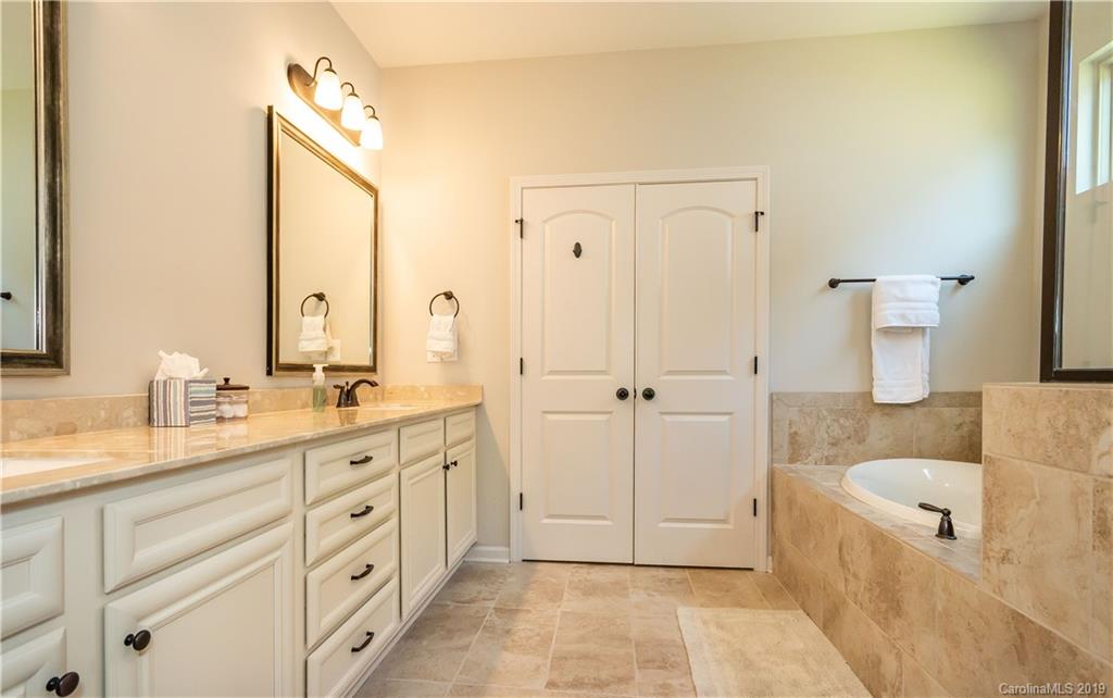 11531 Vista Ridge Court Midland, NC 28107 - Photo 18 of 27 Gallery Image 18