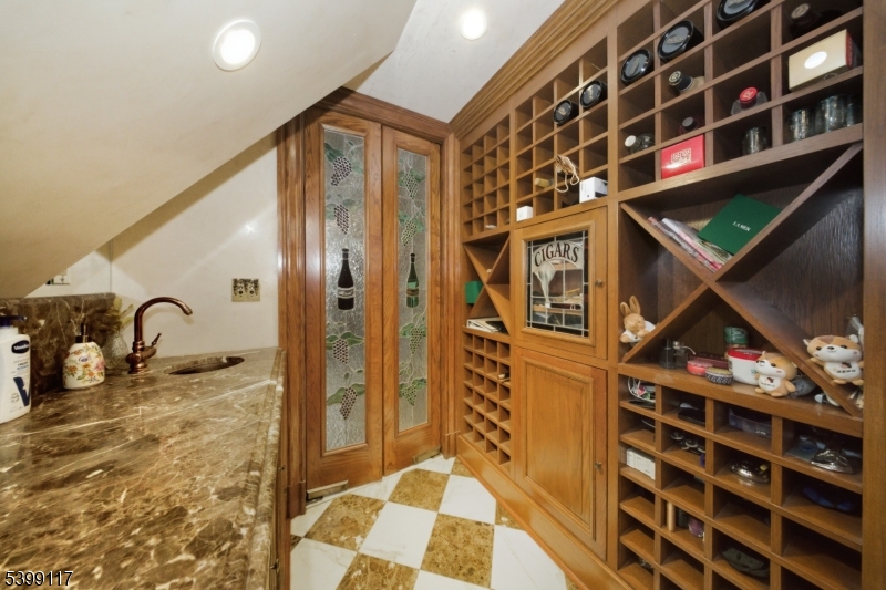 1 Hamilton Avenue Weehawken, NJ 07086 - Photo 21 of 40