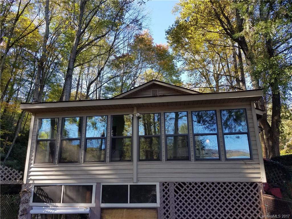 741 Walker Road Waynesville, NC 28786 - Photo 5 of 24