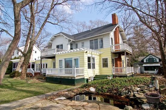 15790 Lakeshore Road Union Pier, MI 49129 - Photo 1 of 21 Primary Photo