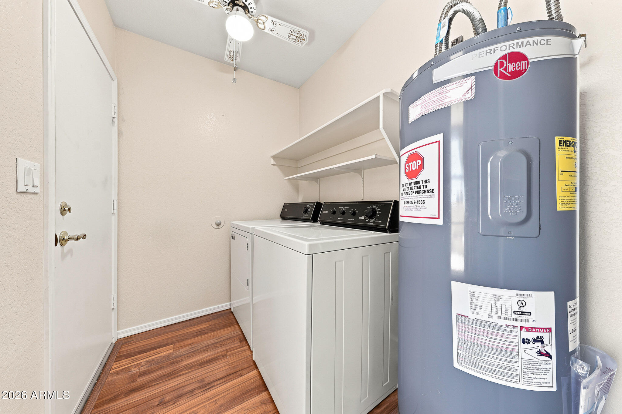 2059 East Brown Road, Unit 16 Mesa, AZ 85213 - Photo 20 of 33 Laundry