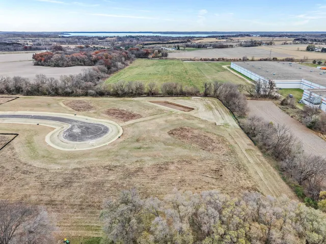 $119,900 | Lot 8 Hawks View, Edgerton, WI 53534