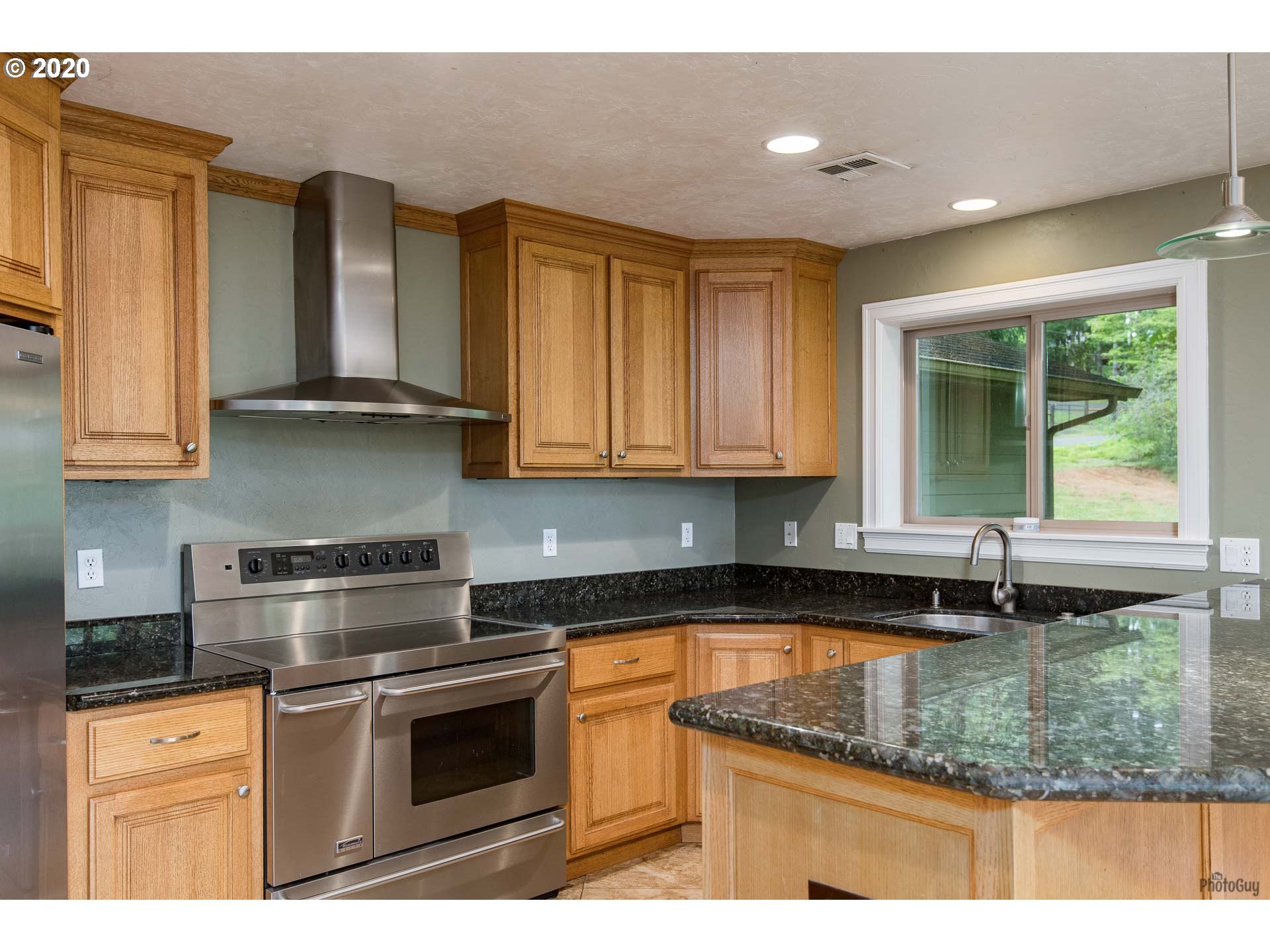 24975 Butler Road Junction City, OR 97448 - Photo 12 of 30 Gallery Image 12