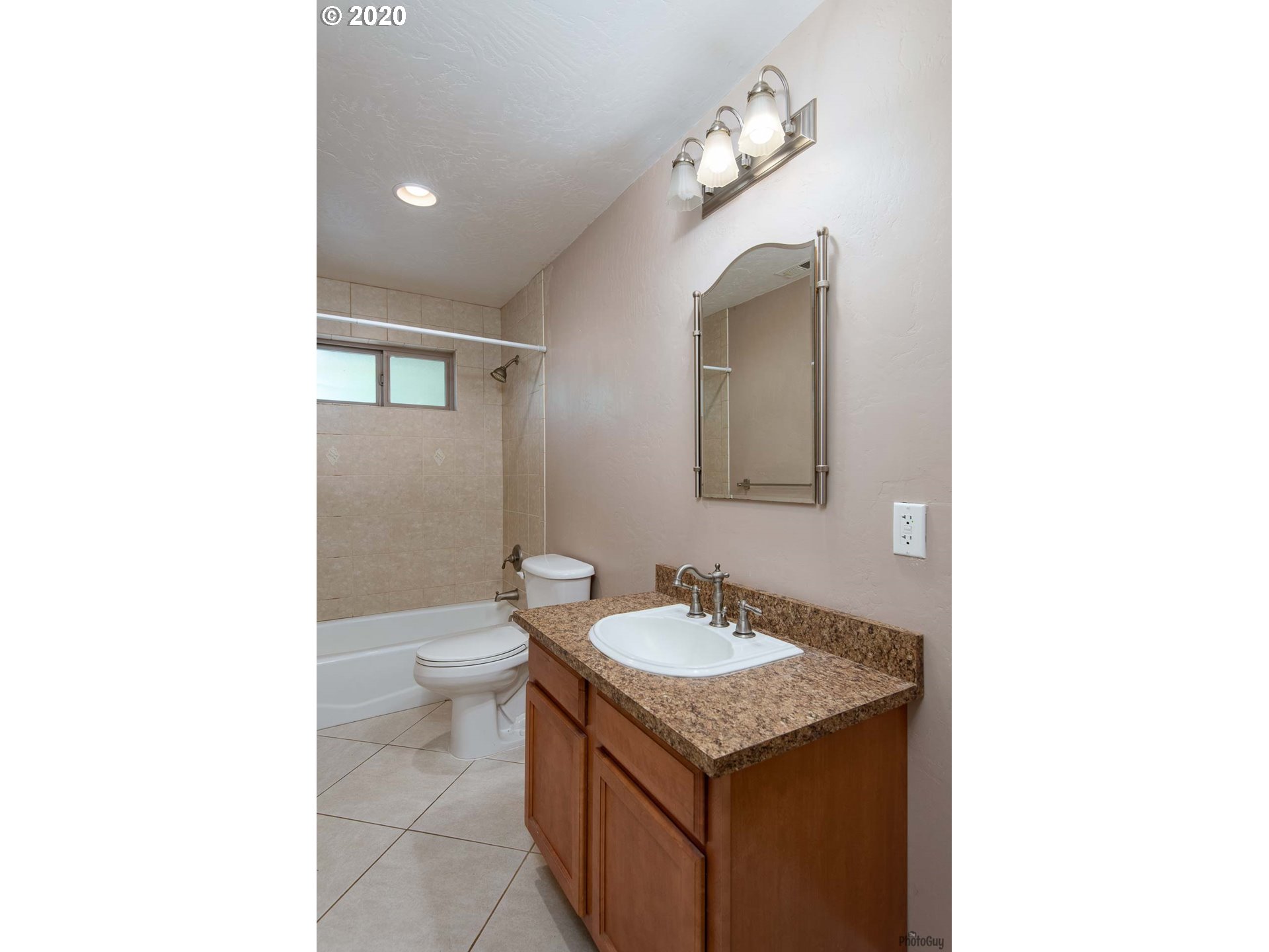 24975 Butler Road Junction City, OR 97448 - Photo 19 of 30 Gallery Image 19