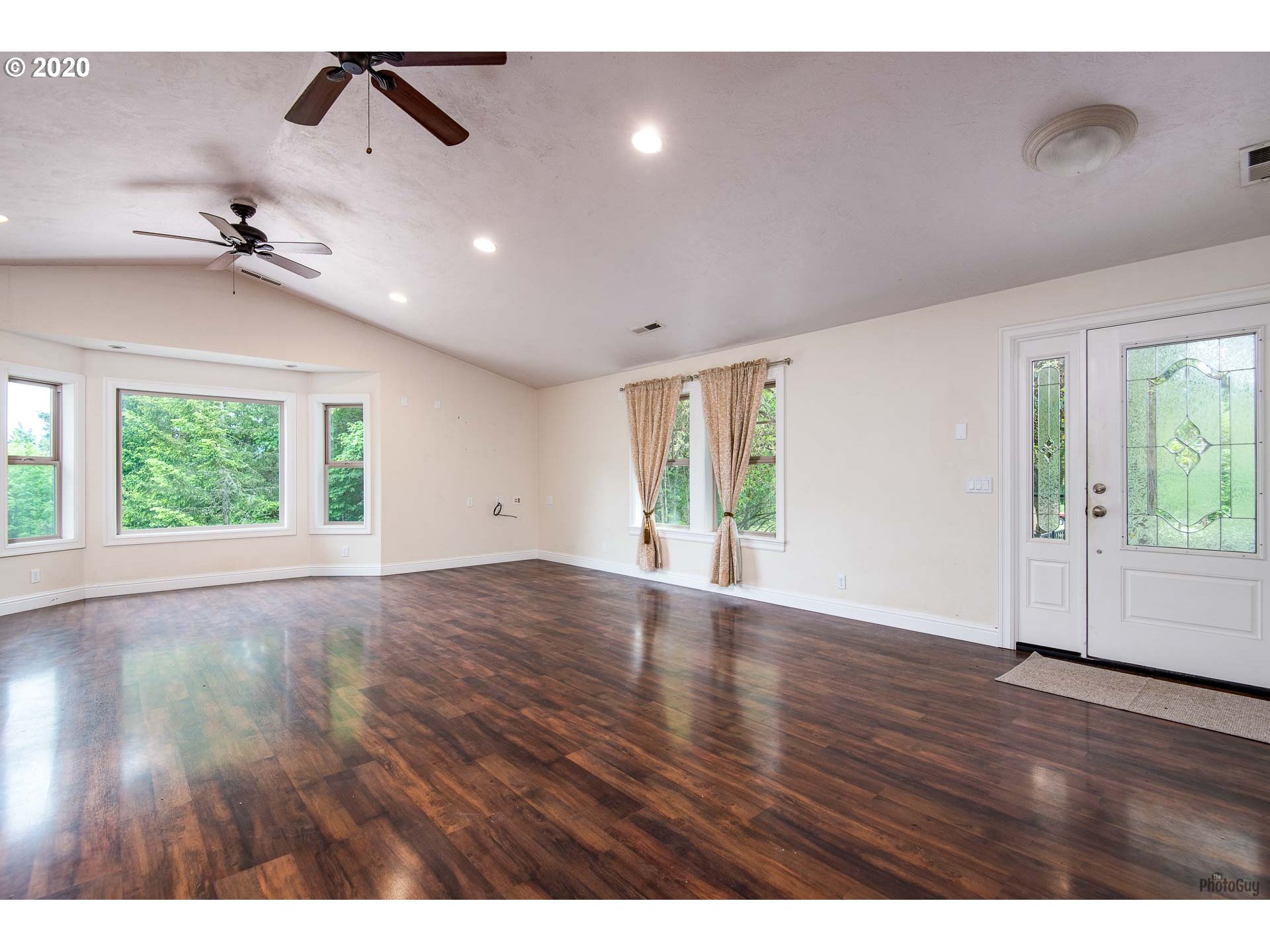 24975 Butler Road Junction City, OR 97448 - Photo 5 of 30 Gallery Image 5