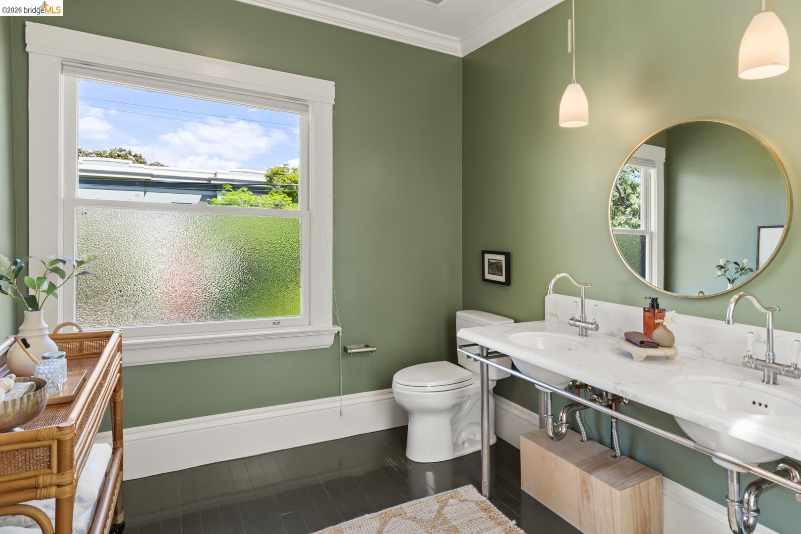 2520 Russell Street Berkeley, CA 94705 - Photo 20 of 43