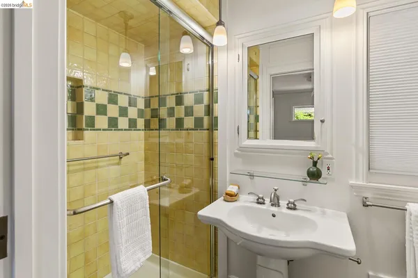 $2,995,000 | 2520 Russell Street, Berkeley, CA 94705