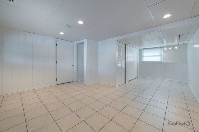 $2,700 | 8170 Northway Drive, Hanover Park, IL 60133