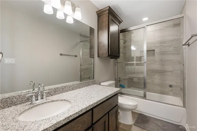 $415,000 | 3704 Falcon Drive, Mission, TX 78572