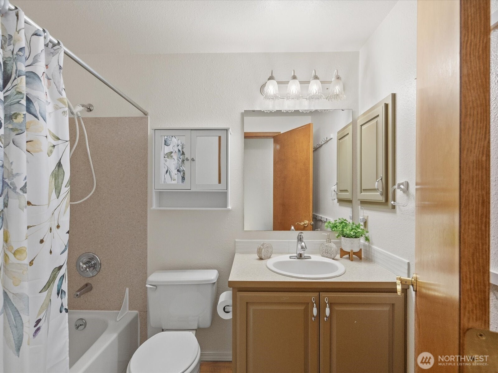 16811 5th Avenue Southeast Bothell, WA 98012 - Photo 19 of 36 Gallery Image 19