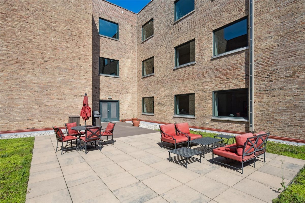 2100 North Racine Avenue, Unit 3D Chicago, IL 60614 - Photo 46 of 49