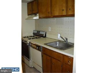 220-2 Echelon Road, Unit 2 Voorhees, NJ 08043 - Photo 3 of 12 Kitchen
