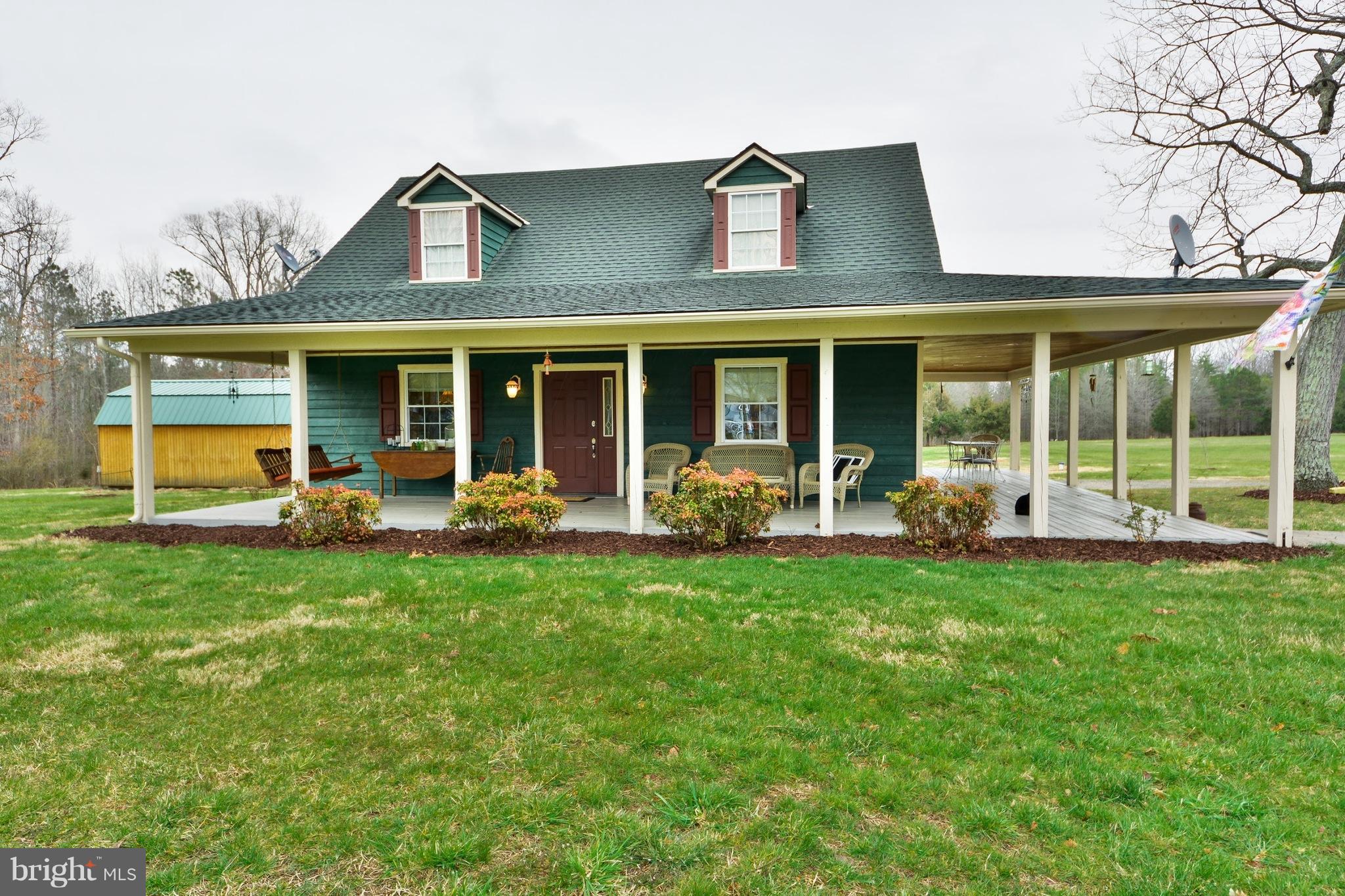 1462 School Bus Road Louisa, VA 23093 - Photo 1 of 10 Exterior (Front)