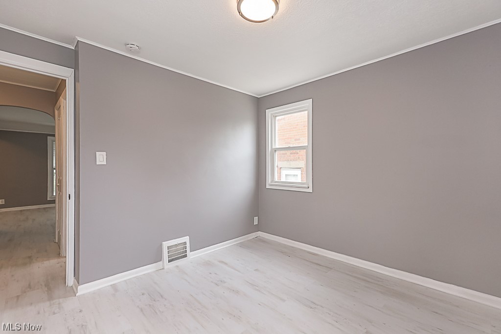 4604 Fulton Road Cleveland, OH 44144 - Photo 14 of 27 Gallery Image 14
