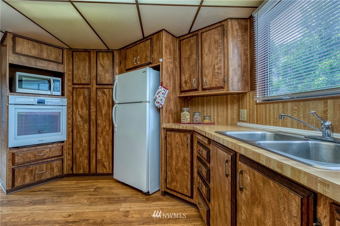 215 Last Chance Road Walla Walla, WA 99362 - Photo 11 of 35