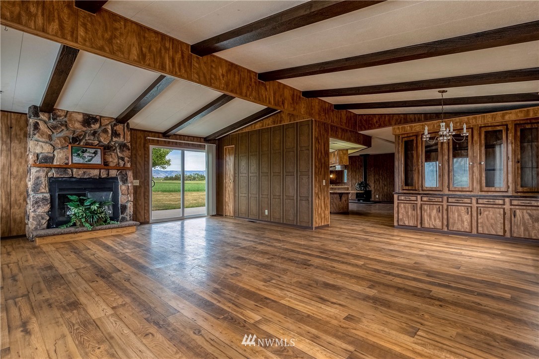 215 Last Chance Road Walla Walla, WA 99362 - Photo 13 of 35