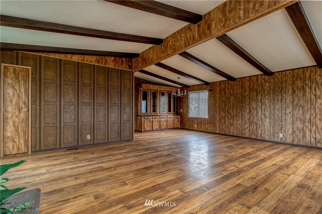 215 Last Chance Road Walla Walla, WA 99362 - Photo 14 of 35