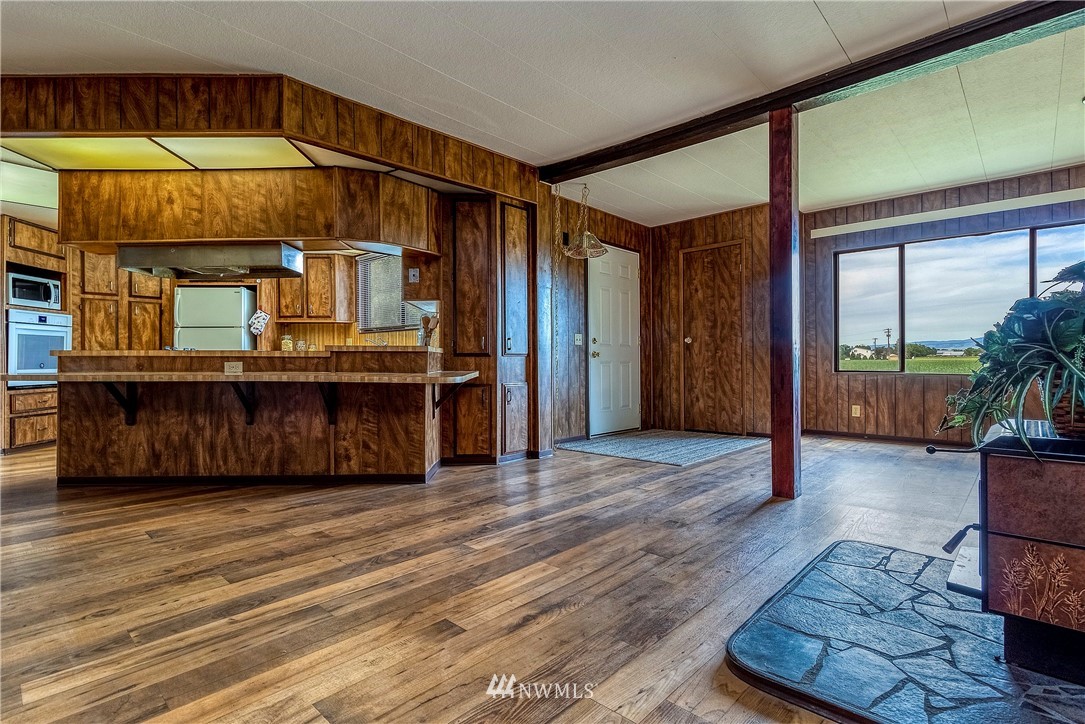 215 Last Chance Road Walla Walla, WA 99362 - Photo 8 of 35
