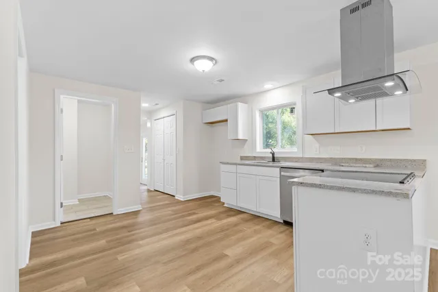 $335,000 | 104 Crest Street, Belmont, NC 28012