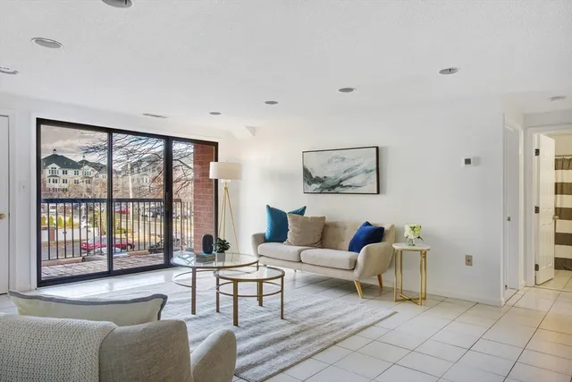 $599,900 | 30 Revere Beach Parkway, Unit 204, Medford, MA 02155