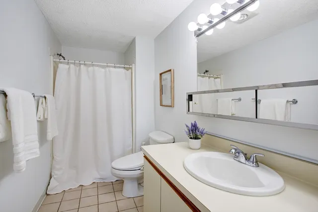 $599,900 | 30 Revere Beach Parkway, Unit 204, Medford, MA 02155