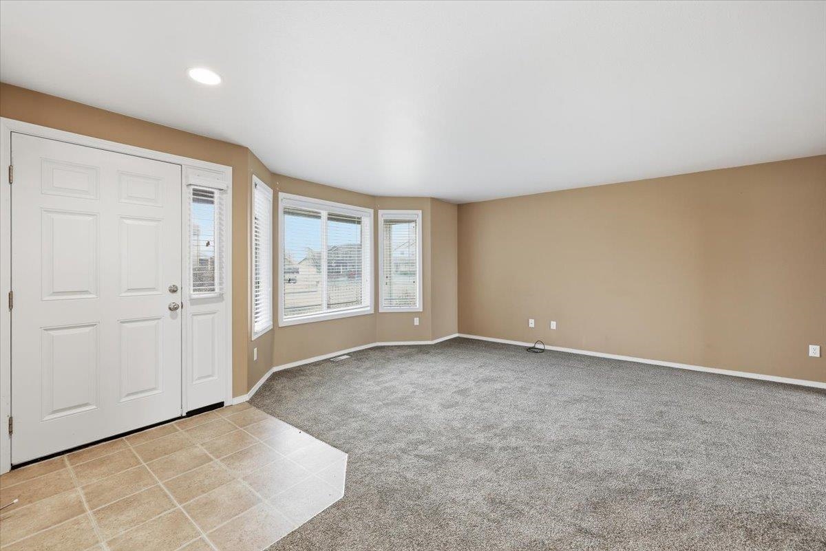 6922 South Lucas Street Cheney, WA 99004 - Photo 5 of 40