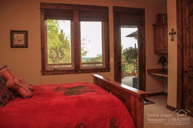21222 Southwest Gift Road Bend, OR 97703 - Photo 13 of 25 Additional Photo