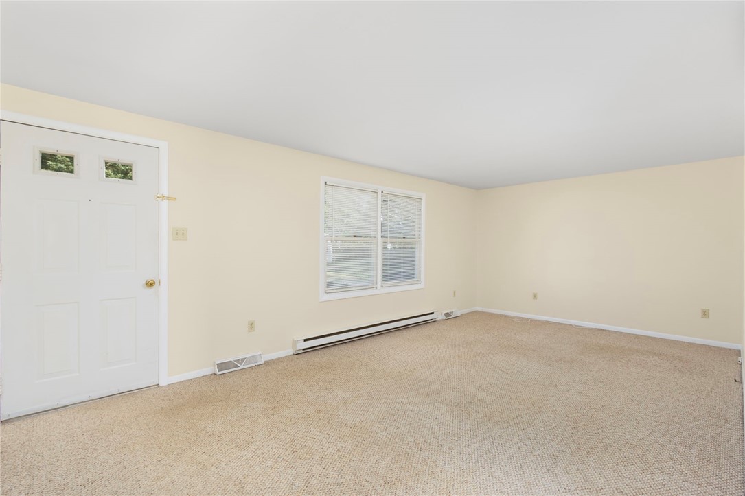 28 Elmer Avenue Warwick, RI 02886 - Photo 11 of 18 Gallery Image 11