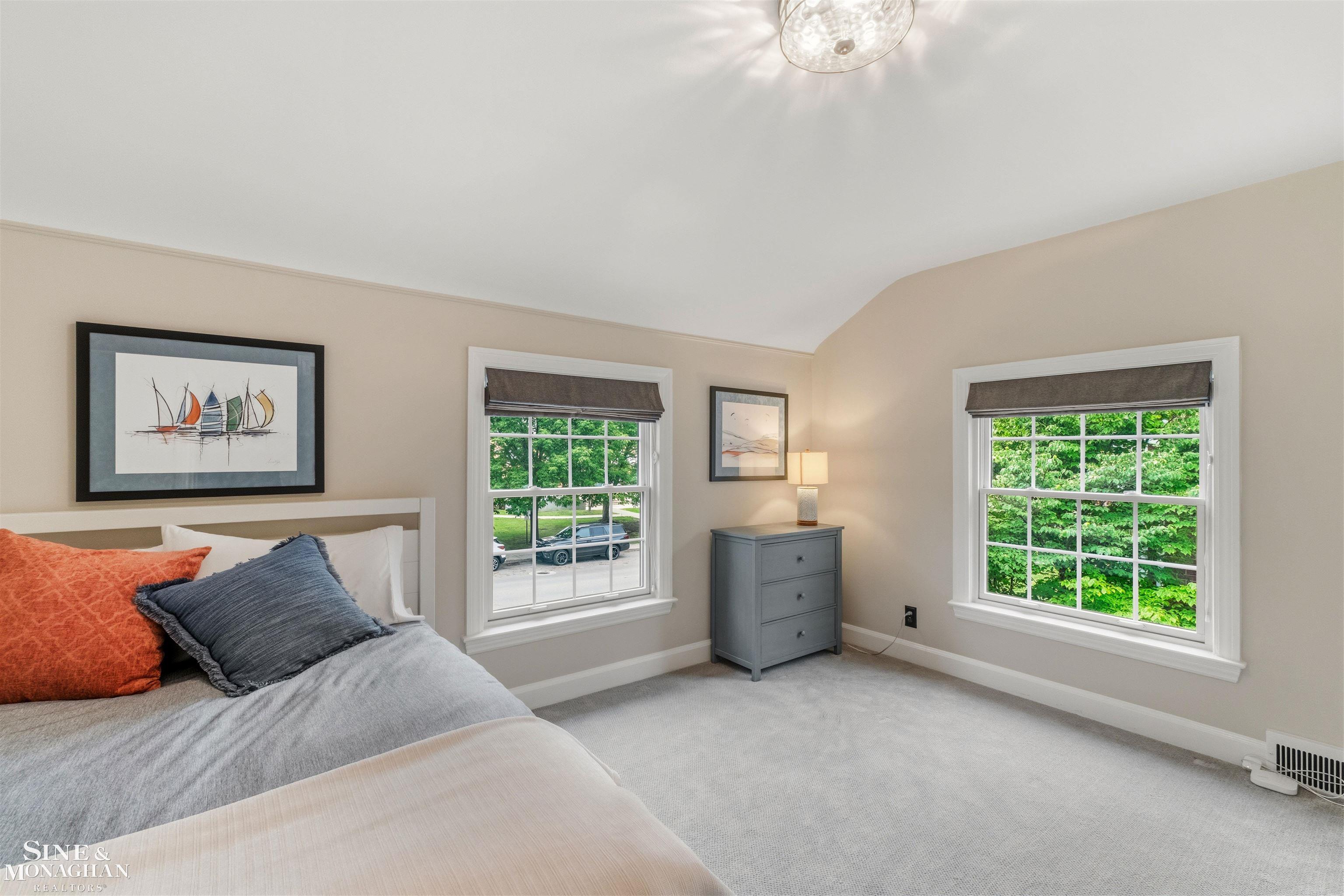 280 Kerby Road Grosse Pointe Farms, MI 48236 - Photo 27 of 63