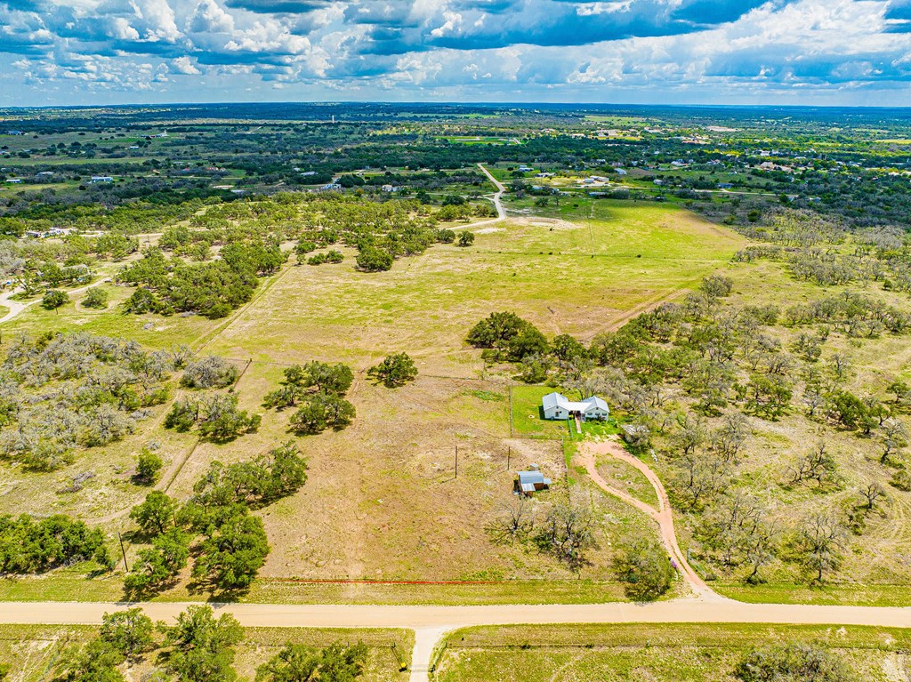 446 Mosel Road Harper, TX 78631 - Photo 3 of 26 Gallery Image 3