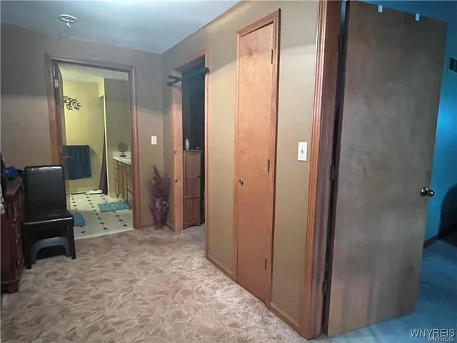 $2,800 | 3279 Clinton Street, Unit 2, West Seneca, NY 14224