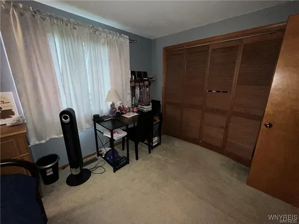 $2,600 | 3279 Clinton Street, Unit 2, West Seneca, NY 14224