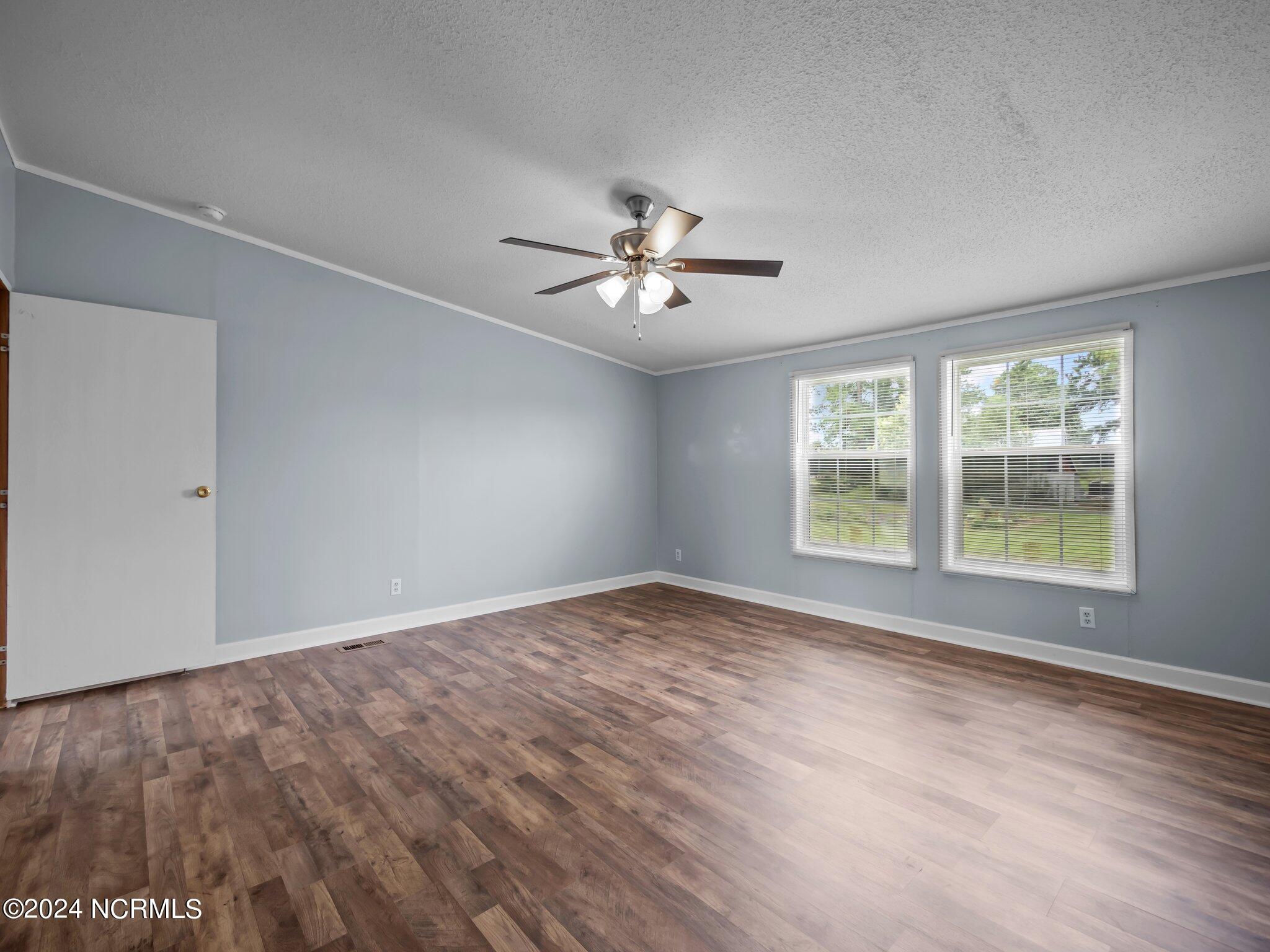 234 Haw Branch Road Richlands, NC 28574 - Photo 33 of 46 37-web-or-mls-P8057945