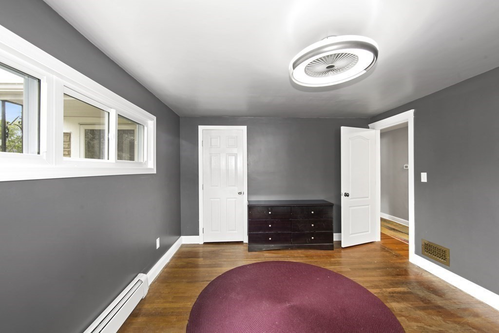 42 Ellendale Road Attleboro, MA 02703 - Photo 19 of 30 Gallery Image 19