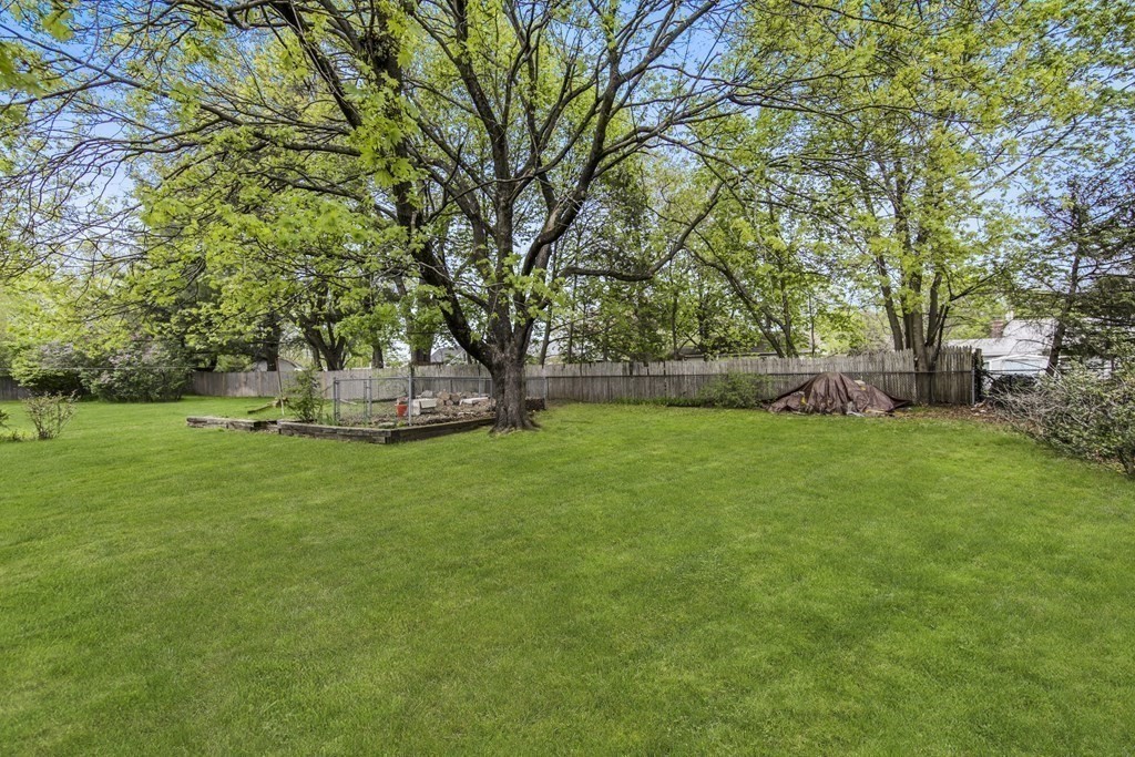 42 Ellendale Road Attleboro, MA 02703 - Photo 26 of 30 Gallery Image 26