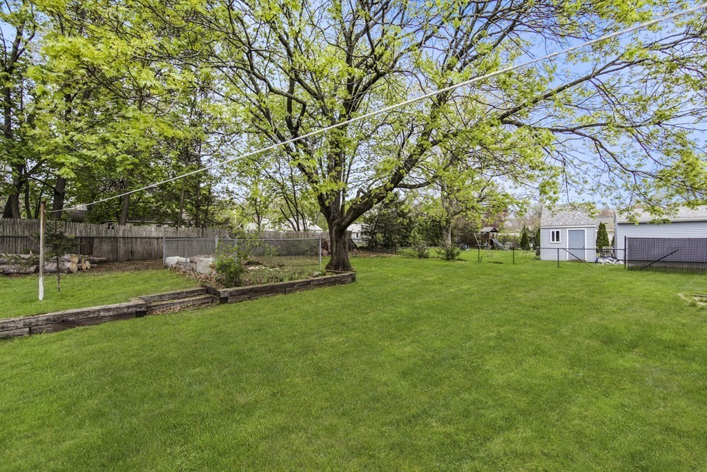 42 Ellendale Road Attleboro, MA 02703 - Photo 30 of 30 Gallery Image 30