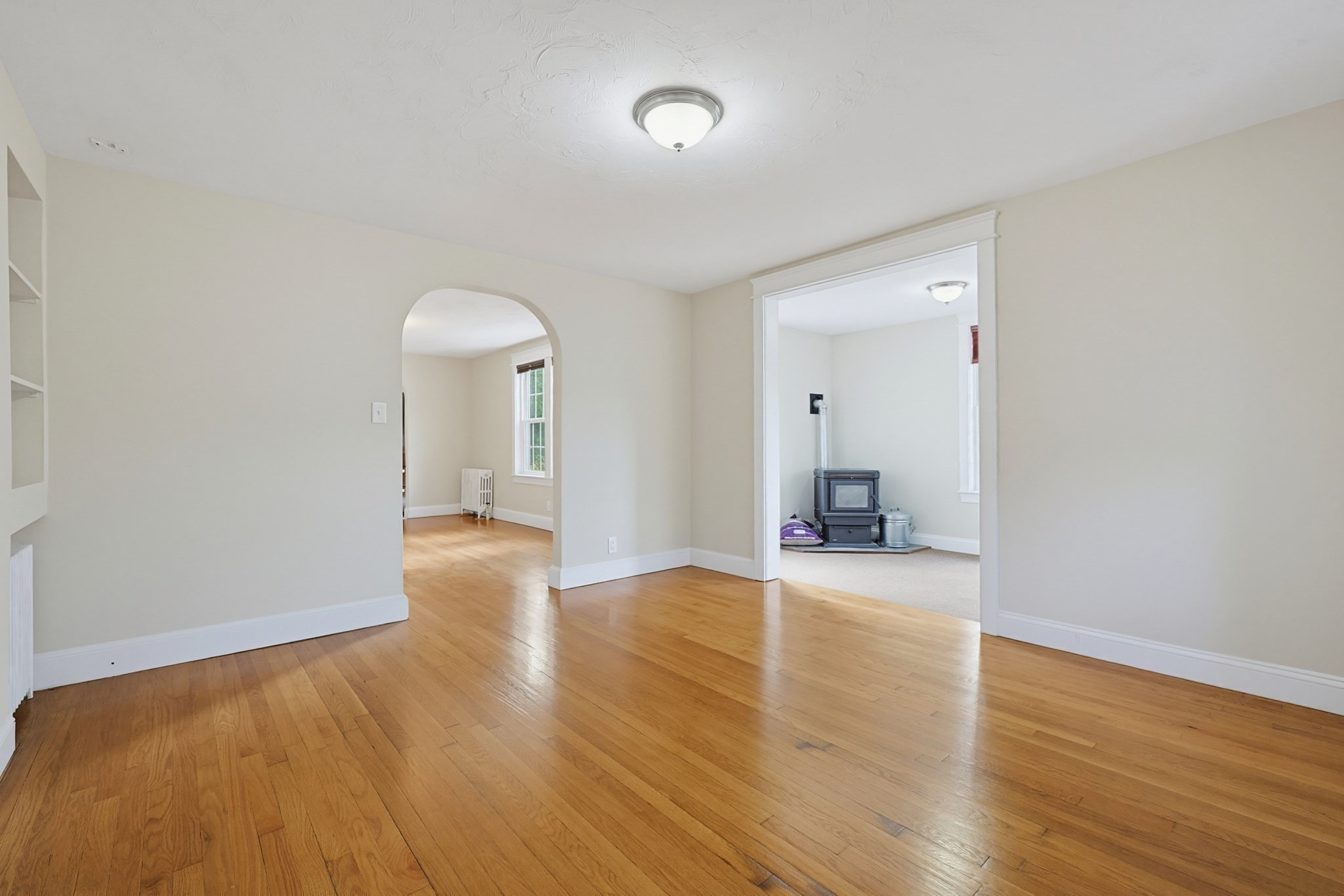 2806 Providence Road Northbridge, MA 01534 - Photo 10 of 42 Gallery Image 10