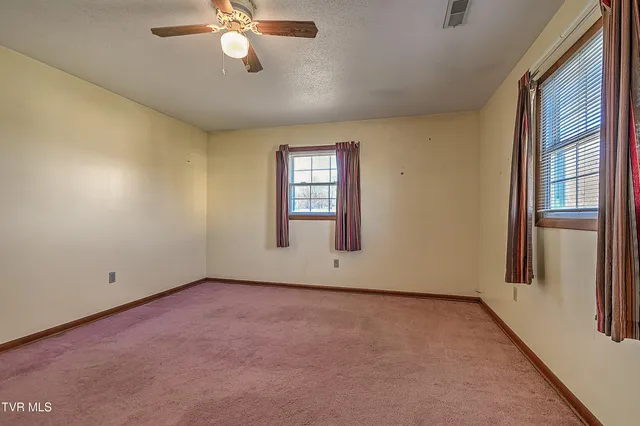 $349,900 | 161 Echo Lane, Bluff City, TN 37618