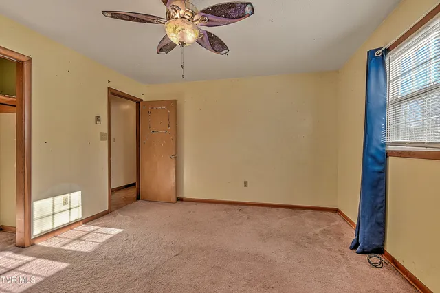 $349,900 | 161 Echo Lane, Bluff City, TN 37618