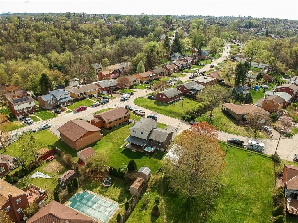 2202 Altaview Avenue Pittsburgh, PA 15226 - Photo 25 of 25 an aerial view of residential houses with outdoor space