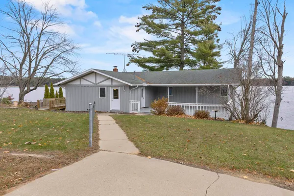 $555,000 | N2646 Rustic Circle, Clintonville, WI 54929