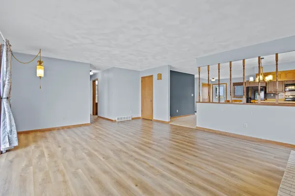 $555,000 | N2646 Rustic Circle, Clintonville, WI 54929